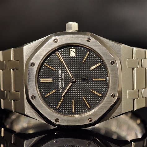 prezzi audemars piguet royal oak acciaio|audemars piguet royal oak donna.